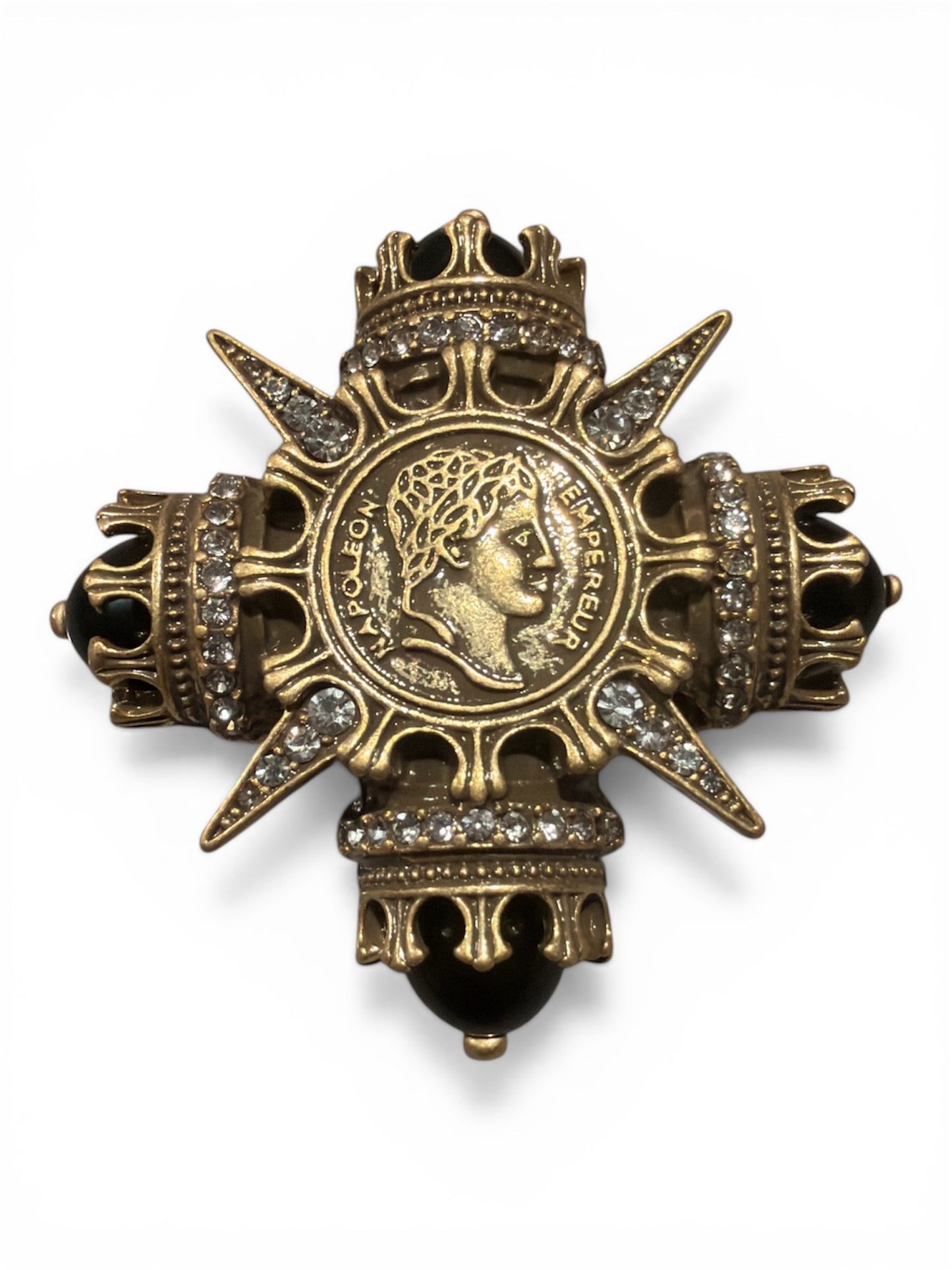 Broche Monet Vintage Napoleón Moneda Cruz de Malta | Broche con Pedrería Tono Dorado Declaración